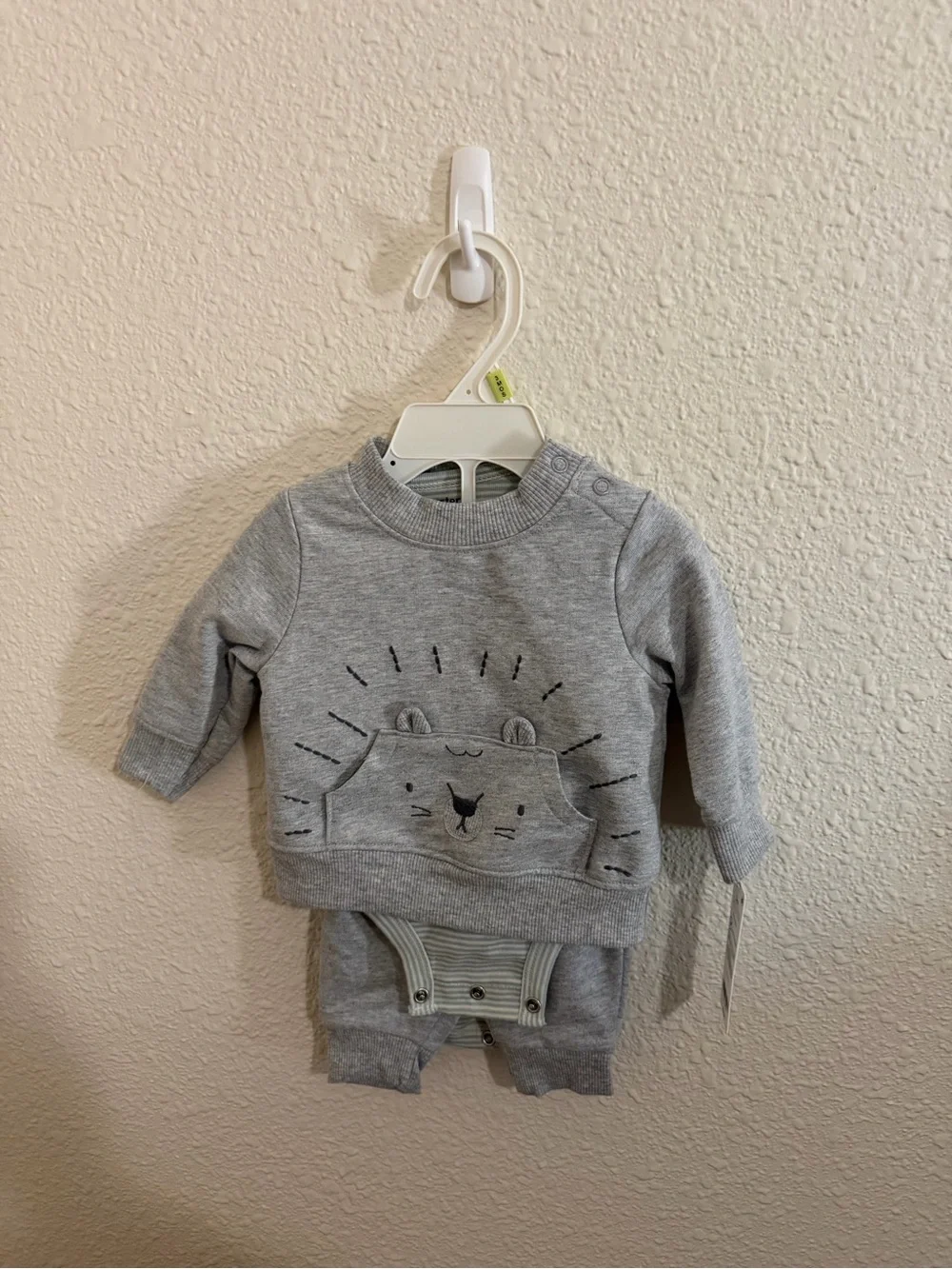 Carter's Gray Lion Front Three-Piece Set 3M NWT